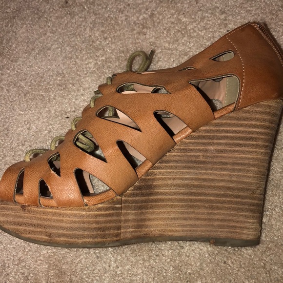 wedges - Picture 2 of 2